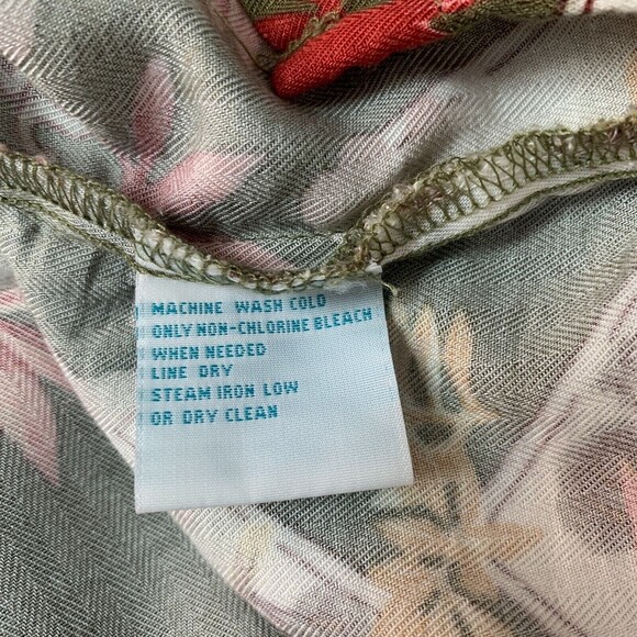 Bahama Beach Woman Top Shirt 2X Multicolor Olive Green Pink Red Floral Safari - Picture 6 of 6
